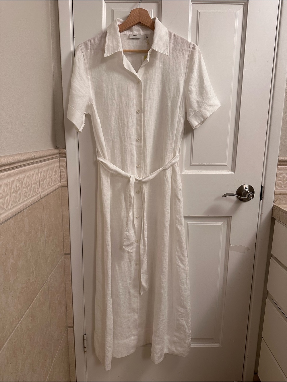 Aritzia White Short-Sleeve Button Maxi Dress with Tie Waist